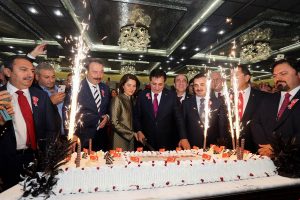 Bursa Valiliği'nden geleneksel Cumhuriyet Resepsiyonu