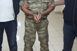 39 muvazzaf askere g&ouml;zaltı kararı