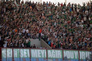 Trabzonspor-Bursaspor ma&ccedil; biletleri satışa &ccedil;ıktı