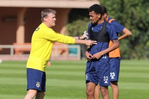Fener derbiye Erwin Koeman'la hazırlanıyor