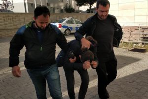 Uyuşturucu operasyonuna 11 g&ouml;zaltı