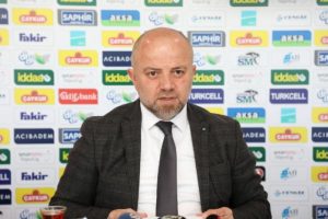 Rizespor Başkanı Bakır: "T&uuml;rk futbolunun adaletli kararlara ihtiyacı var"