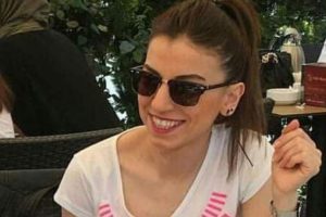 Sevgilisi ile tartıştı metrelerce y&uuml;ksekten kendini boşluğa bıraktı