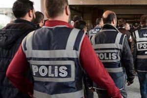 Başhekim ve eşine FET&Ouml; g&ouml;zaltısı