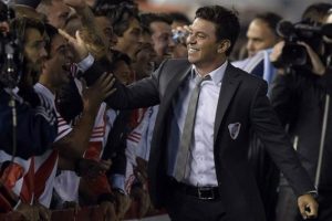 River Plate'nin hocası yasağı deldi