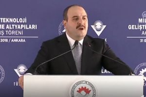 Mustafa Varank'tan &ouml;nemli a&ccedil;ıklamalar!