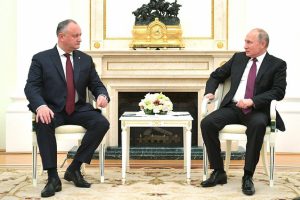 Rusya Devlet Başkanı Putin, Moldova Cumhurbaşkanı Dodon ile bir araya geldi
