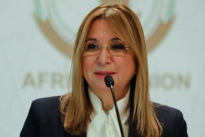 Bakan Pekcan: Cumhuriyet tarihinin en y&uuml;ksek aylık ihracat rakamına ulaştık