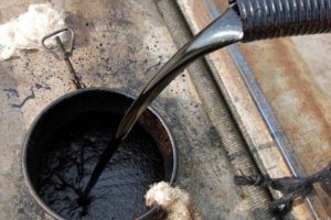 Petrol fiyatları 75 doların altında
