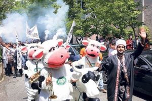 'İnek Duası'nı okuyan &ouml;ğrenci yargılanıyor