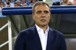 Ersun Yanal i&ccedil;in 72 bin imza toplandı