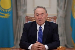 Kazakistan Devlet Başkanı Nazarbayev'den Suudi krala davet