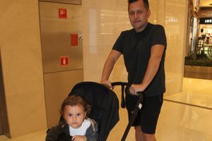 Ozan &Ccedil;olakoğlu, Azur Benan'ı gezmeye &ccedil;ıkardı