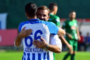 &Ccedil;aykur Rizespor zorlansa da turladı