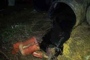 Ormana bırakılan variller kaldırıldı