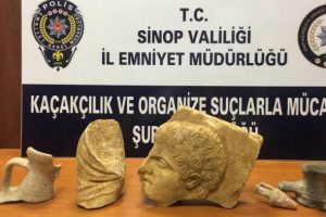 Sinop'ta 2400 yıllık tarihi eserler ele ge&ccedil;irildi