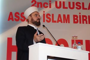 'Mevcut kapitalist sistem kriz i&ccedil;erisindedir'