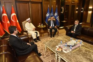 Diyanet İşleri'nden Bursa B&uuml;y&uuml;kşehir Belediye Başkanı Aktaş'a destek teşekk&uuml;r&uuml;