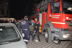Bunalıma giren gen&ccedil; &ccedil;atıya &ccedil;ıktı