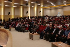 'Gen&ccedil;liğin Kıymetini Bilmek' konulu konferans SA&Uuml;'de d&uuml;zenlendi