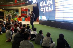 Bursa Bilim Oteli'nde macera tam gaz