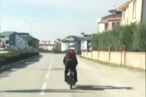 Bursa'da motosikletli maganda trafiği birbirine kattı