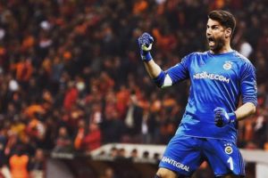 Volkan Demirel'den derbi paylaşımı!