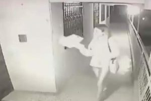 1 &ccedil;ocuk ve 2 kadına taciz iddiasına g&ouml;zaltı