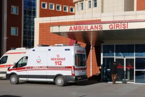 Yedikleri k&ouml;fte hastanelik etti