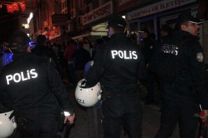 Sahadaki gerginlik, Elazığ'da taraftarlara da yansıdı