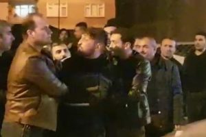 Bursa'da bu kez de elinde balta sallarken yakalandı