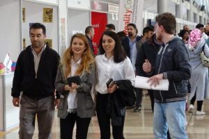 Bursa İnsan Kaynakları ve İstihdam Buluşması'na yoğun ilgi