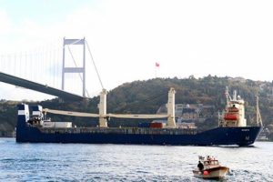 Suriye'ye giden Rus kargo gemisi Boğaz'dan ge&ccedil;ti