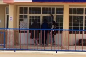 KPSS'ye giren eşine kimlik yetiştirmek i&ccedil;in 500 TL ceza yedi