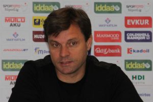 Ertuğrul Sağlam: "Sıkıntılı s&uuml;re&ccedil; sezon sonuna kadar s&uuml;rebilir"