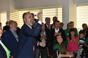 Bursa Büyükşehir Belediye Başkanı Aktaş hedefi tutturdu