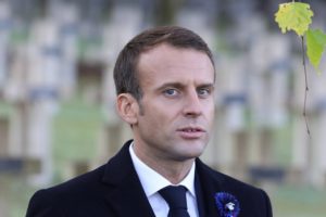 Macron'a suikast önlendi