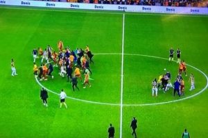 Olaylı derbinin disiplin sevkleri a&ccedil;ıklandı