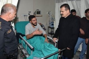Hakkari'de 3 polis kazada yaralandı