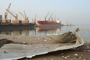 Yemen ordusu Hudeyde Limanı'na yaklaştı