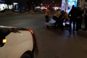 Bursa'da hafif ticari aracın çarptığı kadın yaralandı