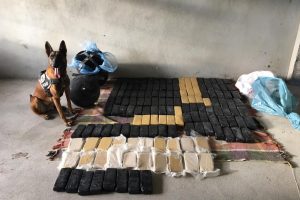 Bir evden 80 kilo eroin &ccedil;ıktı