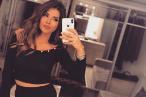 &Ouml;zel fotoğraflar sızmıştı, &uuml;nl&uuml; sunucu meğerse...