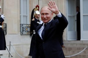 Putin'den Ortak Avrupa ordusu a&ccedil;ıklaması