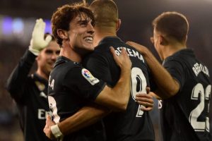 Real Madrid, Okay ve Emre'yi &uuml;zd&uuml;