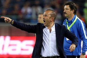 Erzurumspor'un y&uuml;z&uuml; Mehmet &Ouml;zdilek ile g&uuml;ld&uuml;