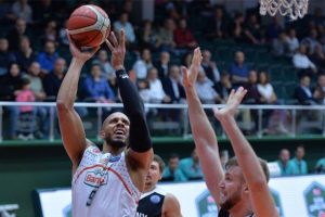 Banvit'in konuğu Anwil