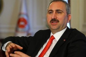 "T&uuml;rk yargısı hi&ccedil;bir &ouml;rg&uuml;te teslim olmayacaktır"