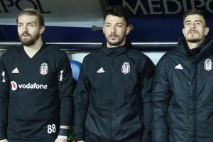 Tolgay Arslan'a kapı g&ouml;sterildi