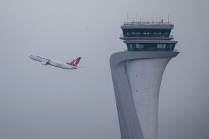 İstanbul Havalimanı'ndan 15 bin kişi u&ccedil;tu
